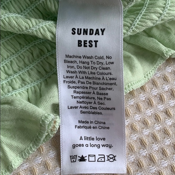 Aritzia - Adorable Sunday Best tank top xxs - Picture 4 of 4